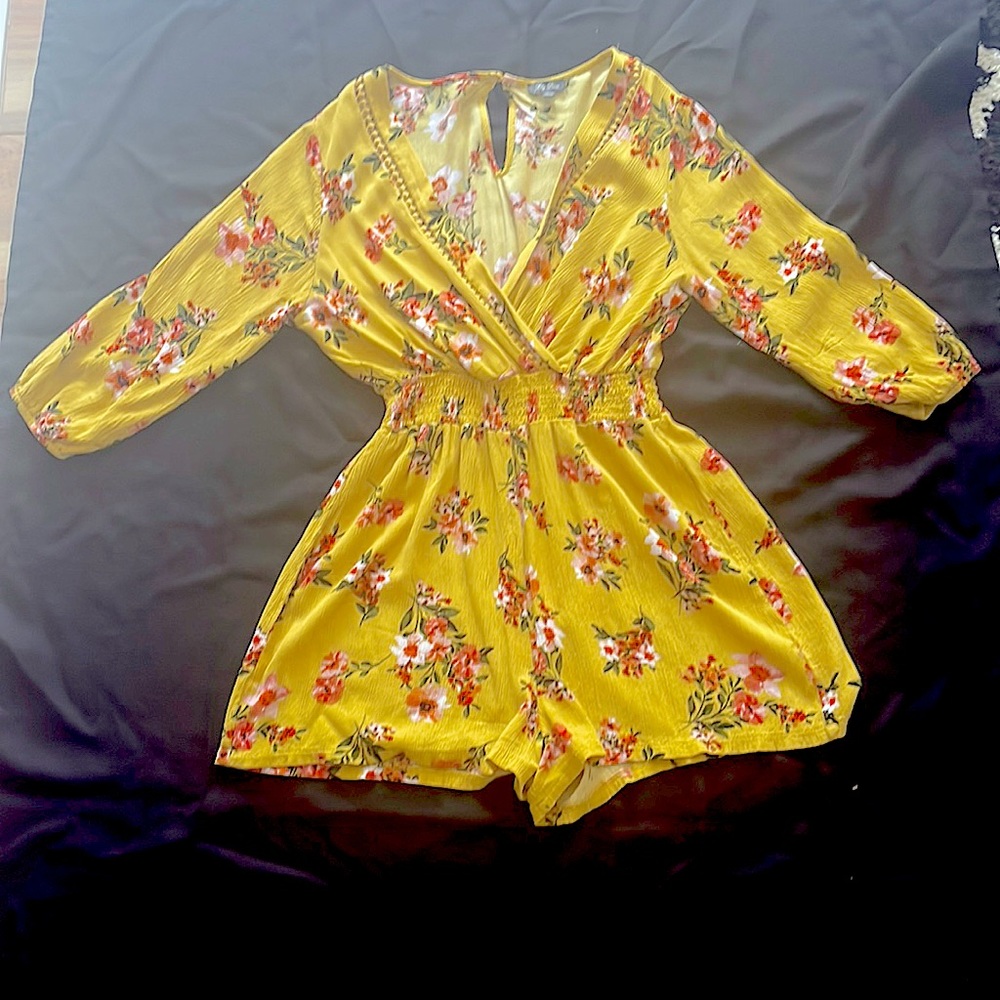 Medium yellow floral romper